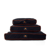 COLCHONETA PARA PERRO NEGRA / NARANJA NEÓN