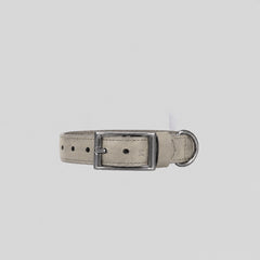 COLLAR / CUERO TACHES GRIS