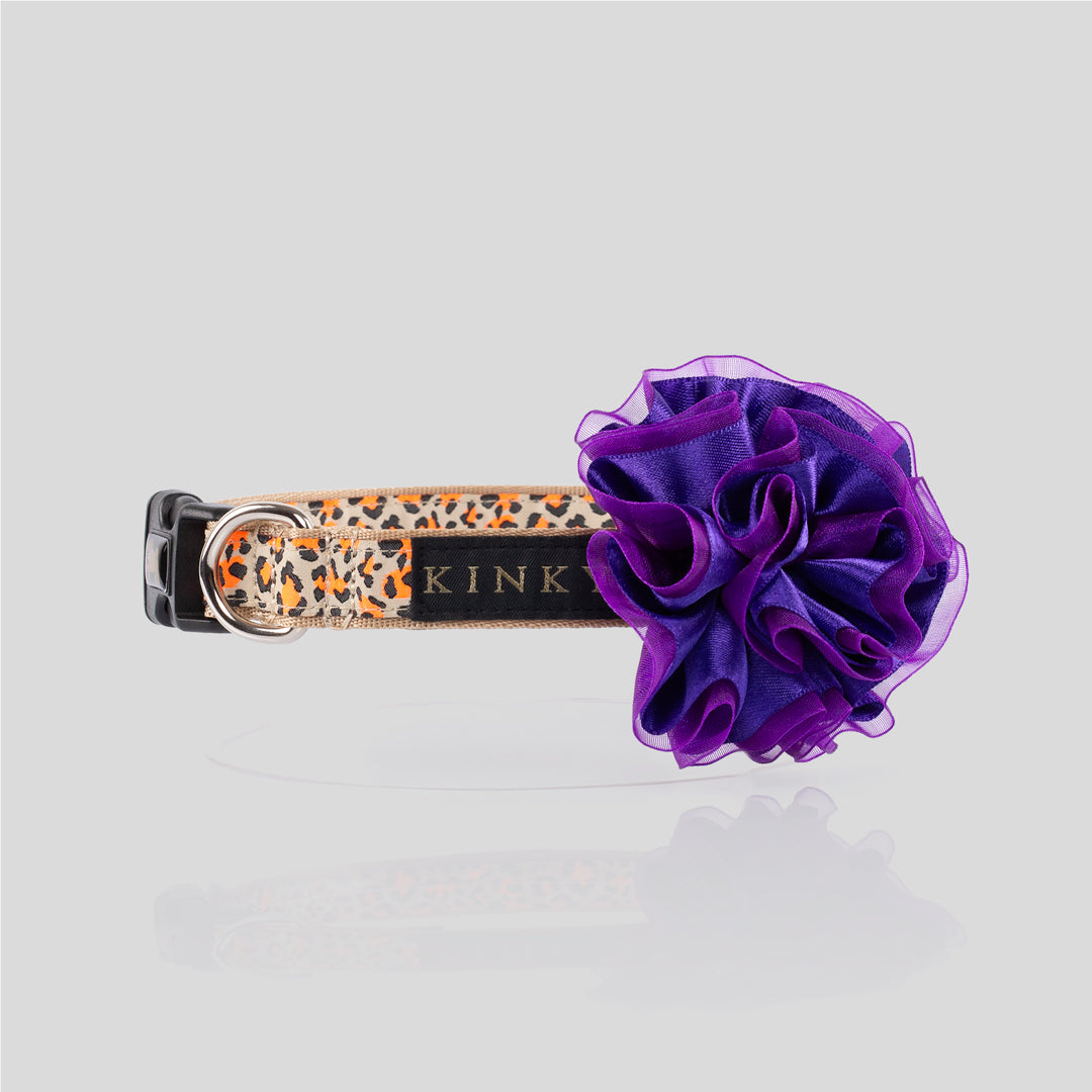 COLLAR DE  FLOR  / LEOPARDO NARANJA MORADA