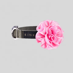 COLLAR DE FLOR ROSA / BÁSICO VERDE BOSQUE